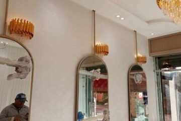 Ayoub Fhayli, électricien et plombier avec 22 ans d’expérience, est le spécialiste qu’il vous faut. Fort de son expertise, il vous propose des solutions personnalisées,