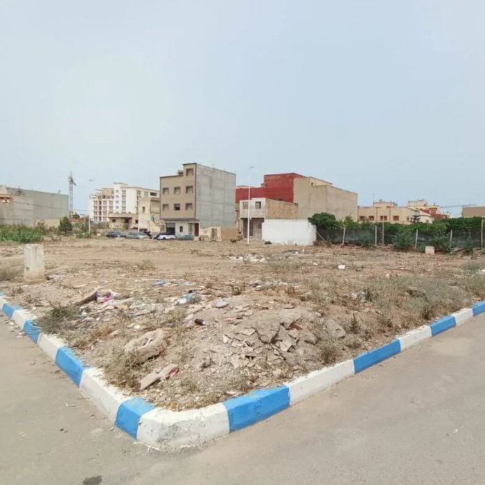 Parcelles irrégulières et terrains souvent hérités